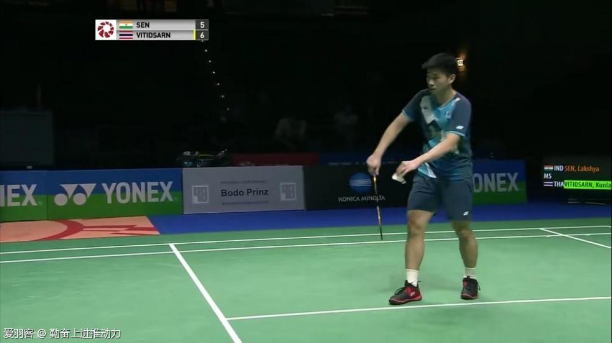 与泰国U2 与泰国U2