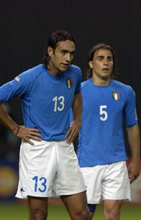 数年间凭借 数年间凭借