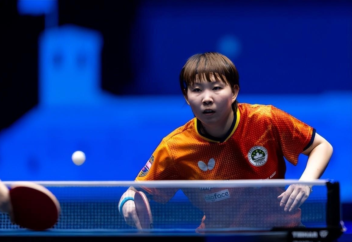 与此同时 与此同时